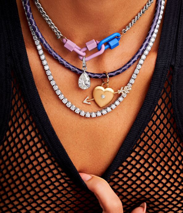 23.03 - BW Still ecomm4601